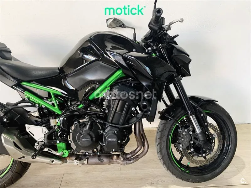Kawasaki Z900 – Vista 3