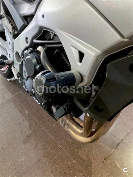 Suzuki GSR 600 – Vista 21