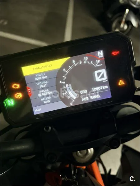 KTM 125 – Vista 5