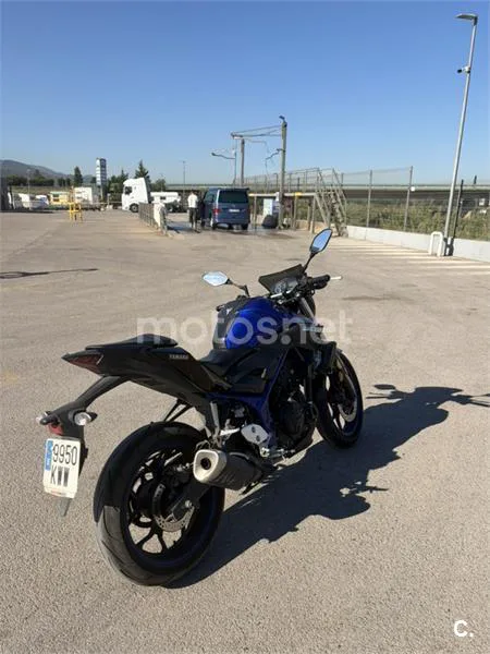 Yamaha MT-03 – Vista 2