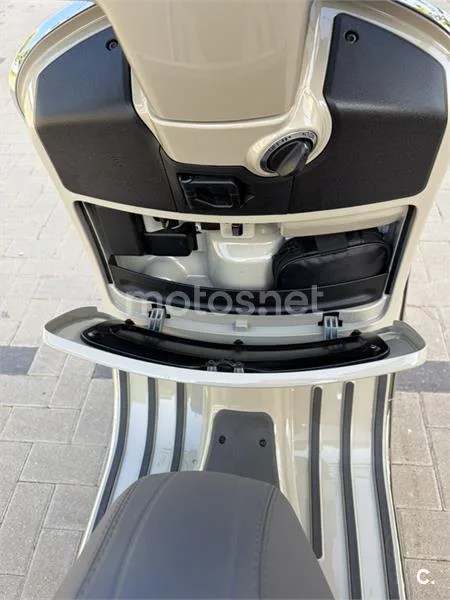 Vespa GTS 310 E5+ – Vista 9