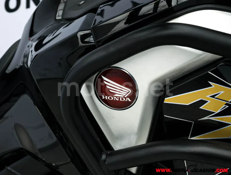 Honda CRF 1100L Africa Twin – Vista 8