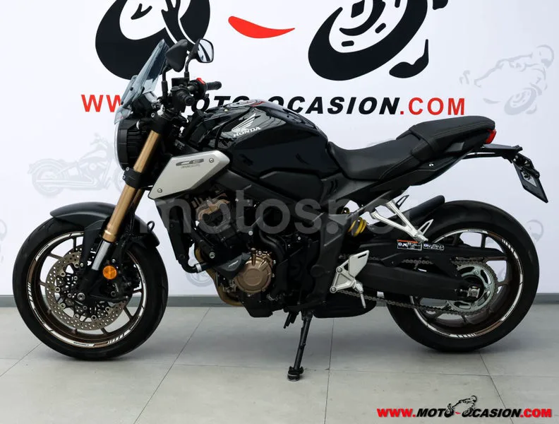 Honda CB 650 R – Vista 7