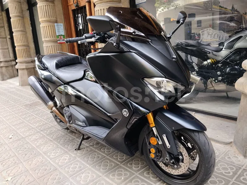 Yamaha TMAX 530 - Vista 5