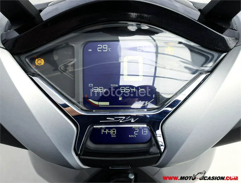 Honda SH 350i – Vista 6
