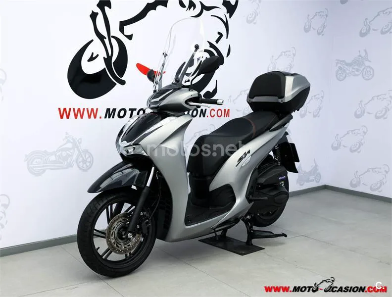 Honda SH 350i – Vista 8