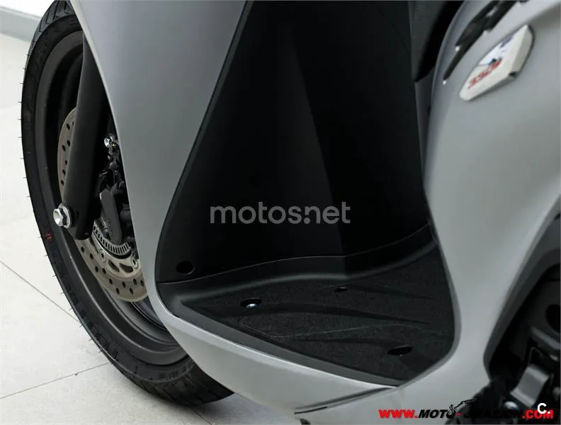 Honda SH 350i – Vista 10