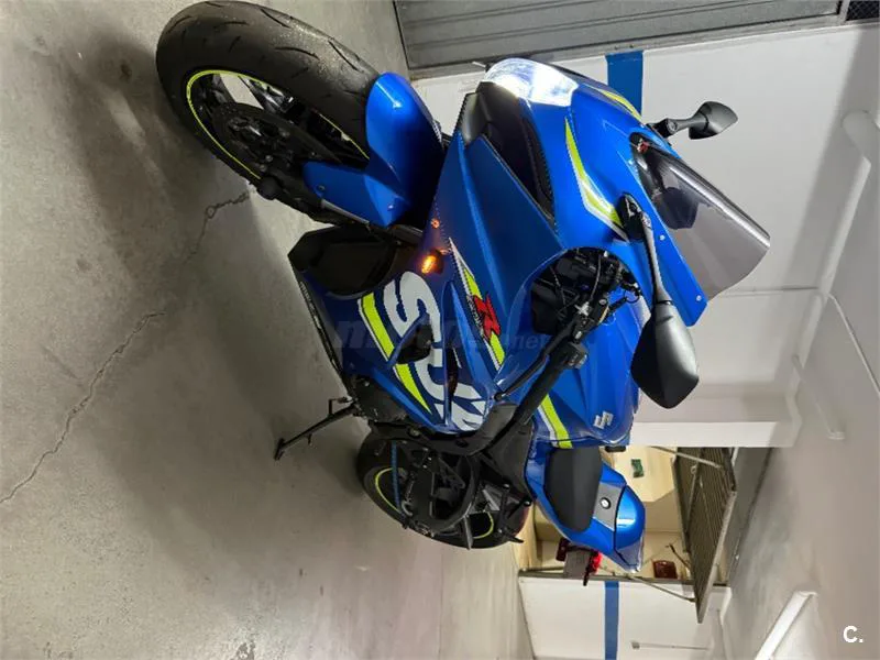 Suzuki GSX-R1000 – Vista 3