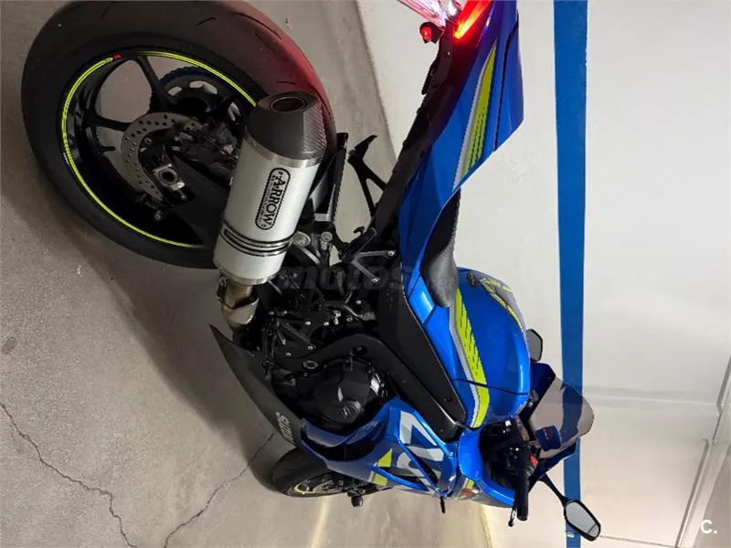Suzuki GSX-R1000 – Vista 4