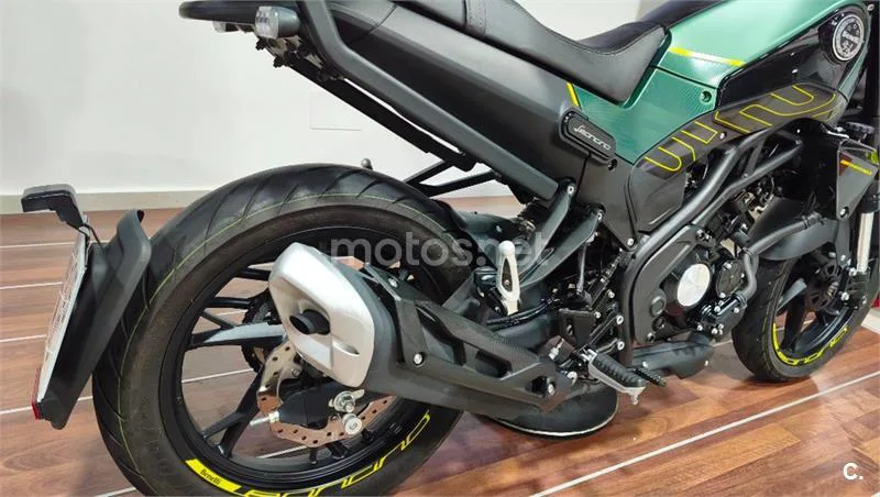 Benelli Leoncino 125 – Vista 12