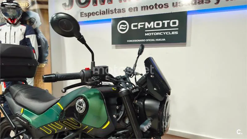 Benelli Leoncino 125 – Vista 17