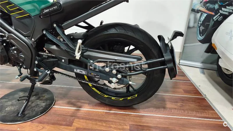 Benelli Leoncino 125 – Vista 27