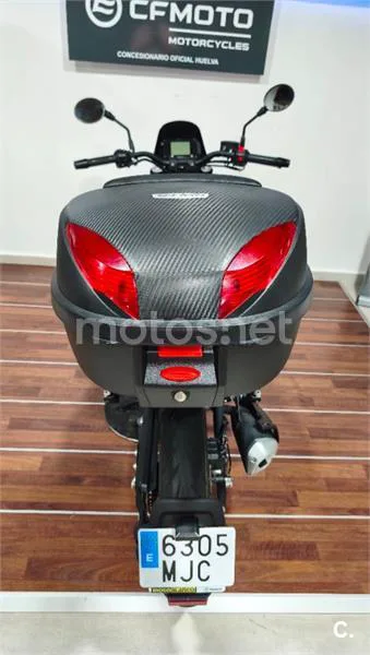 Benelli Leoncino 125 – Vista 36