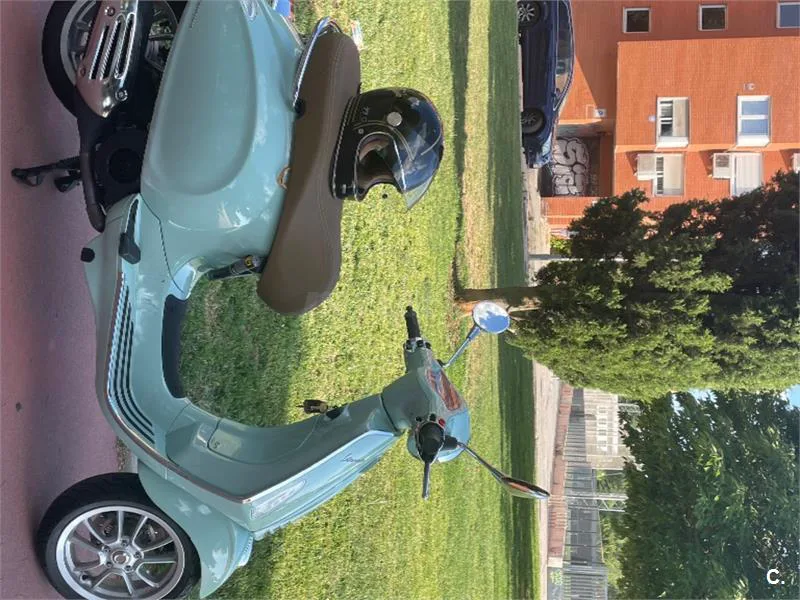 Vespa Primavera – Vista 2