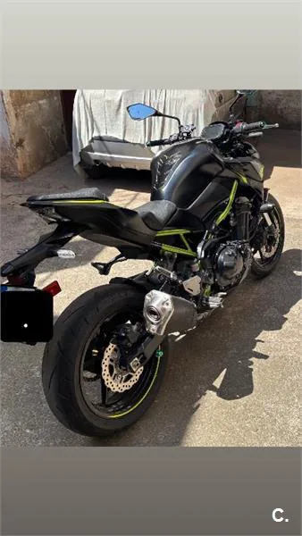 Kawasaki Z900 – Vista 5
