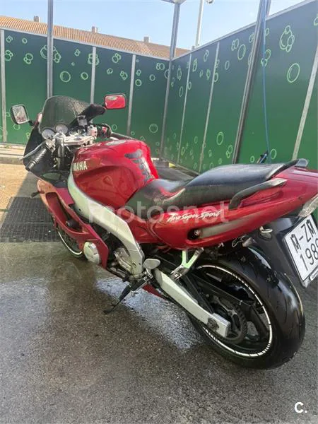 Yamaha YZF 600 Thundercat – Vista 3
