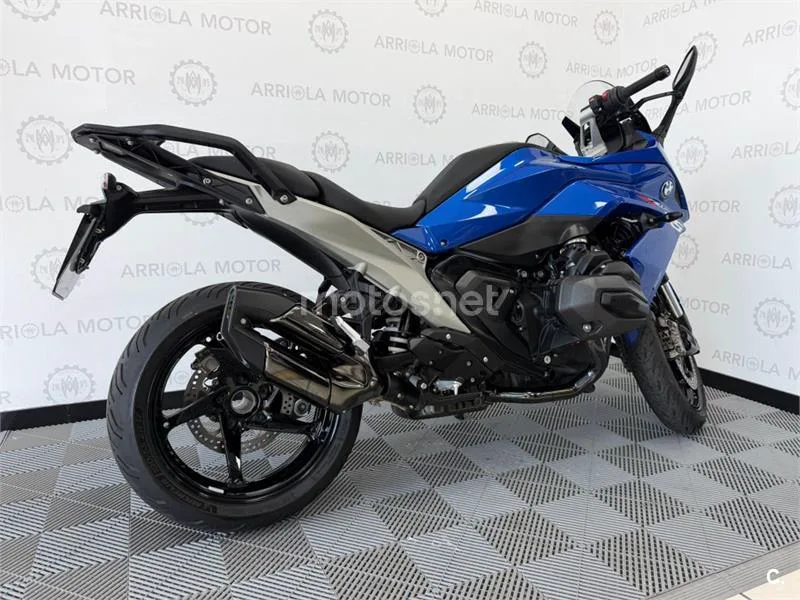 BMW R 1300 RS – Vista 7