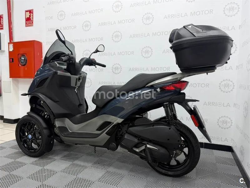 Piaggio MP3 – Vista 3
