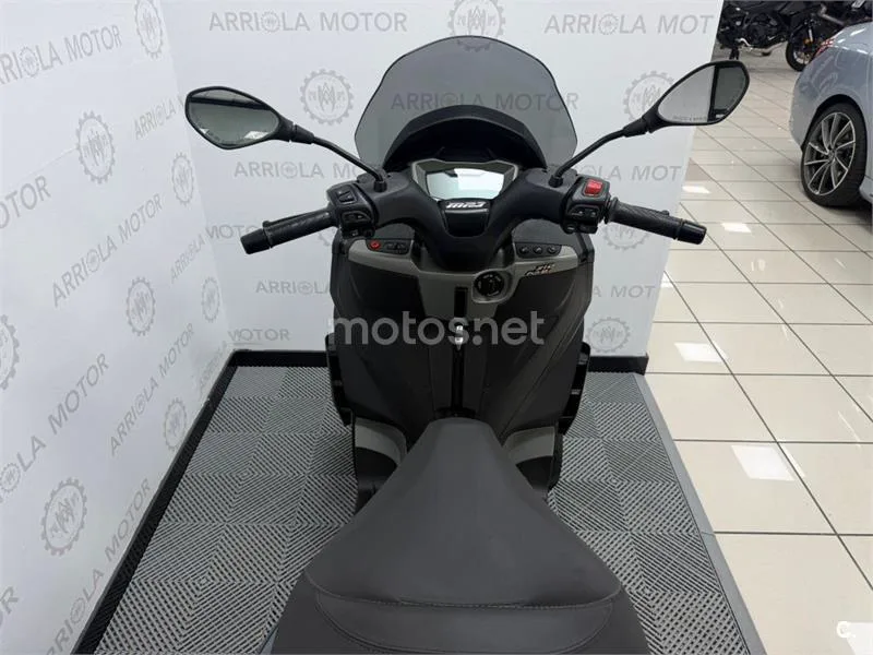 Piaggio MP3 – Vista 9