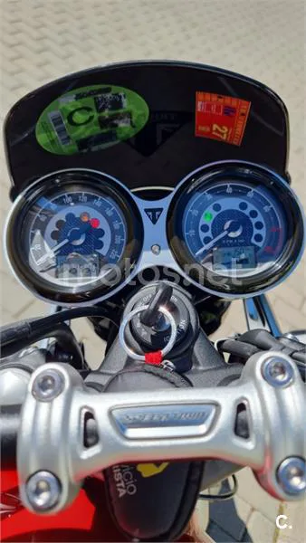 Triumph Speed Twin – Vista 16