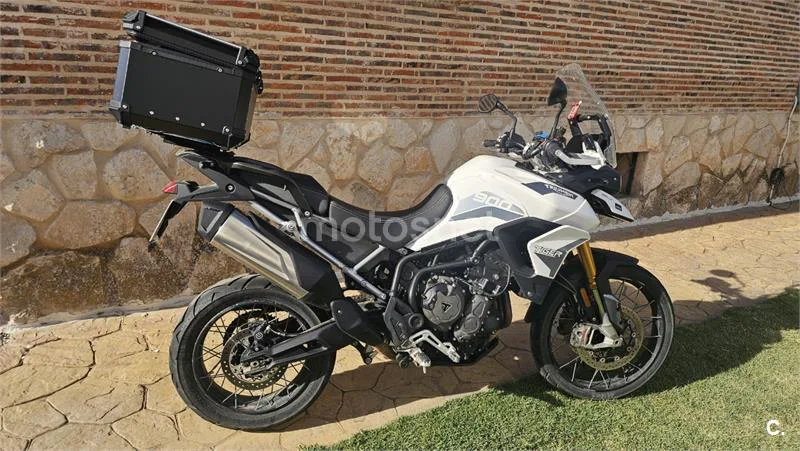 Triumph Tiger 900 – Vista 2