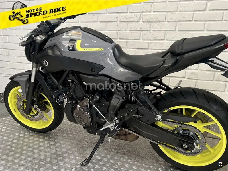 Yamaha MT-07 – Vista 11