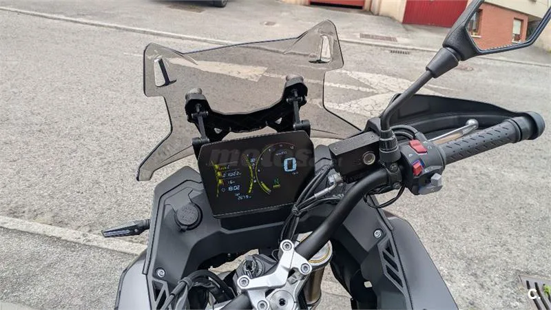 Voge 525 DSX – Vista 3