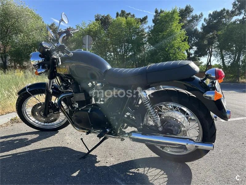 Triumph Bonneville T100 – Vista 3