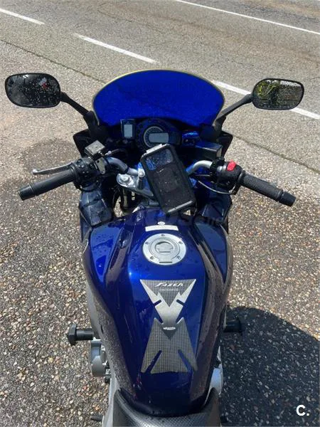 Yamaha FZ6 Fazer – Vista 3