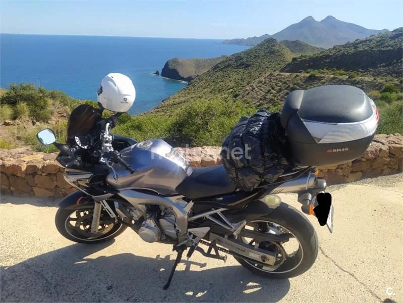 Yamaha FZ6 Fazer – Vista 2