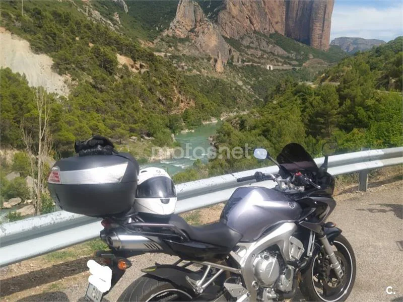 Yamaha FZ6 Fazer – Vista 3
