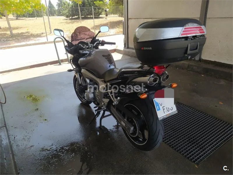 Yamaha FZ6 Fazer – Vista 4