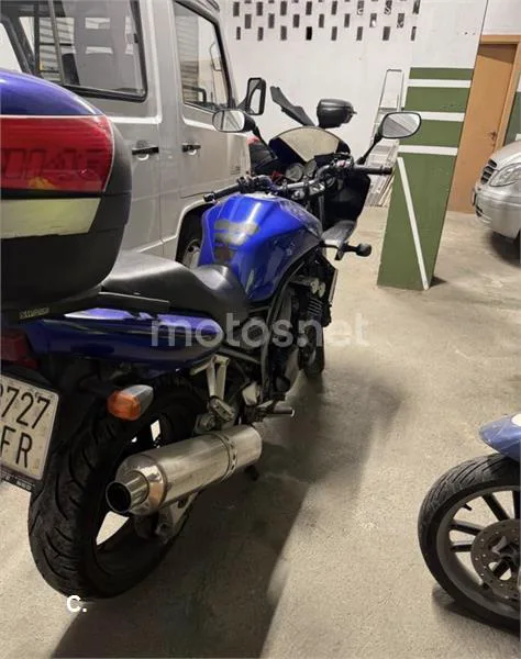Yamaha FZS600 Fazer – Vista 2