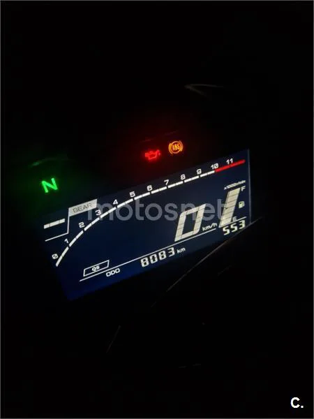 Yamaha YZF-R7 - Vista 14