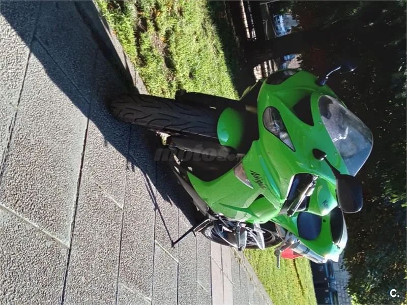 Kawasaki Ninja ZX-10R – Vista 2