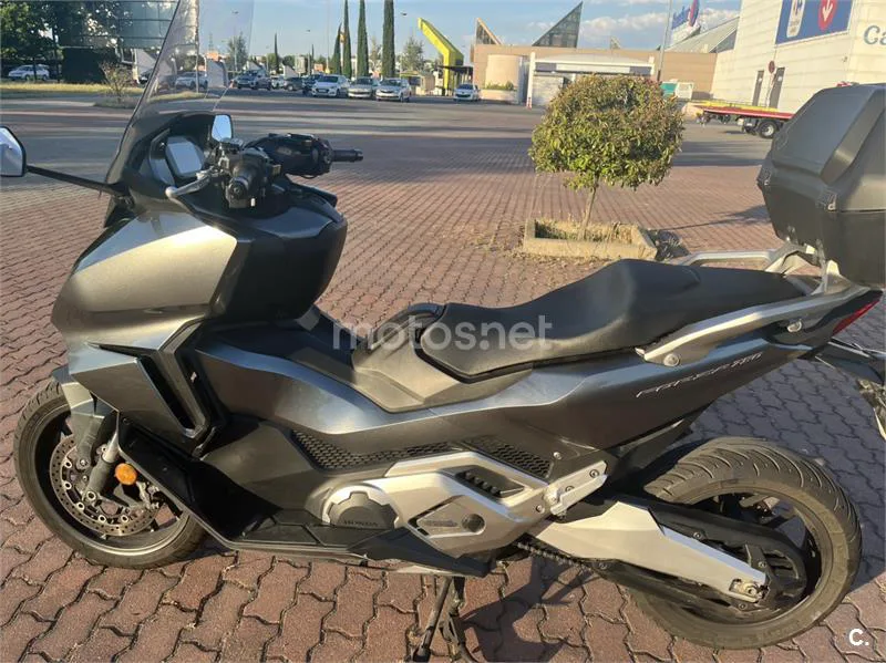 Honda Forza 750 – Vista 5