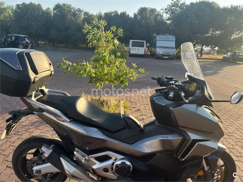 Honda Forza 750 – Vista 6
