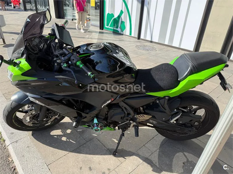 Kawasaki Ninja 650 – Vista 2