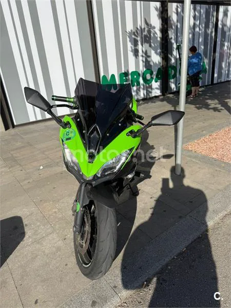 Kawasaki Ninja 650 – Vista 3