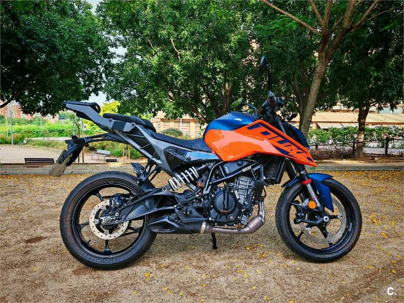 KTM 125 – Vista 3
