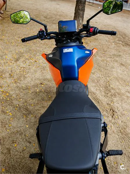 KTM 125 – Vista 4