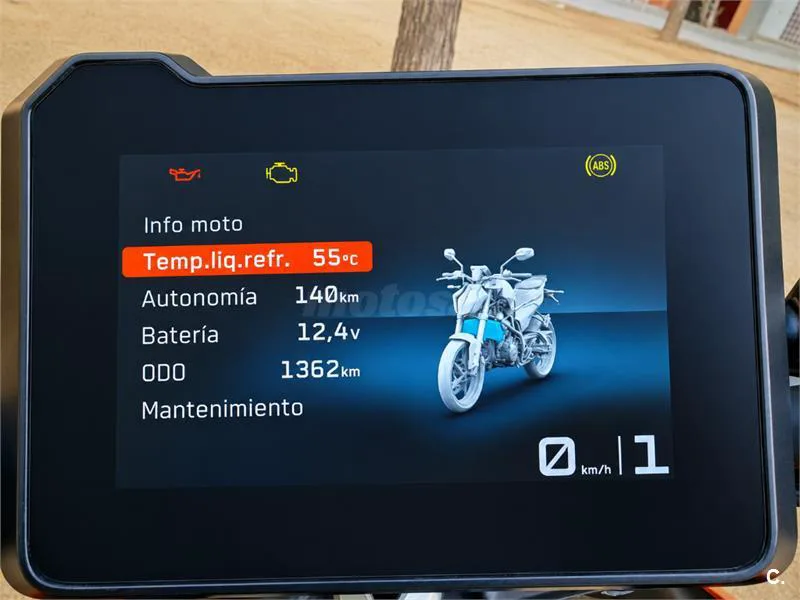 KTM 125 – Vista 6