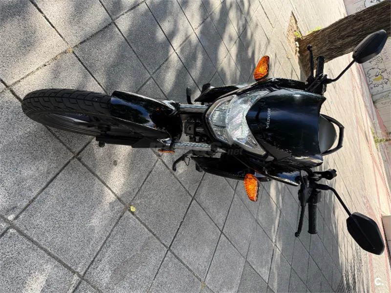 Honda CB 125 – Vista 2