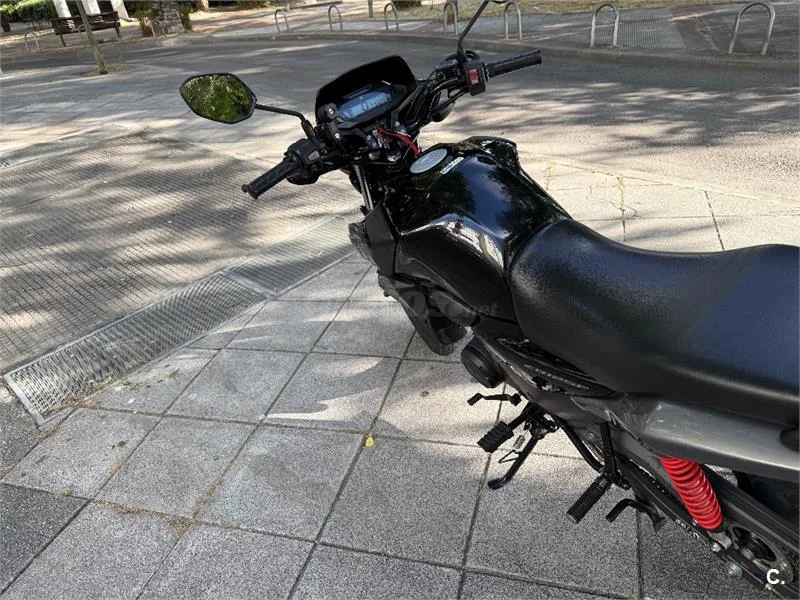 Honda CB 125 – Vista 3