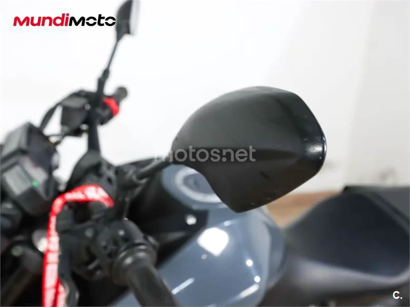 Yamaha MT-125 – Vista 17