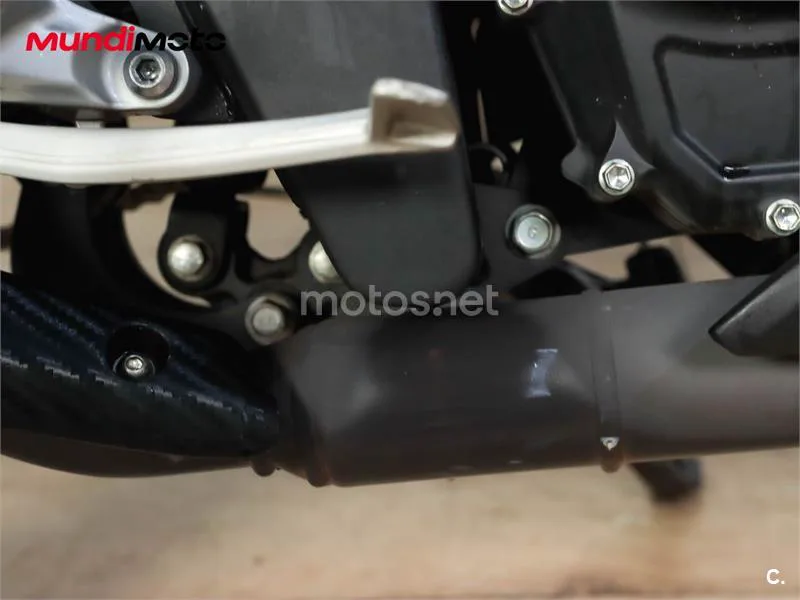 Yamaha MT-125 – Vista 22