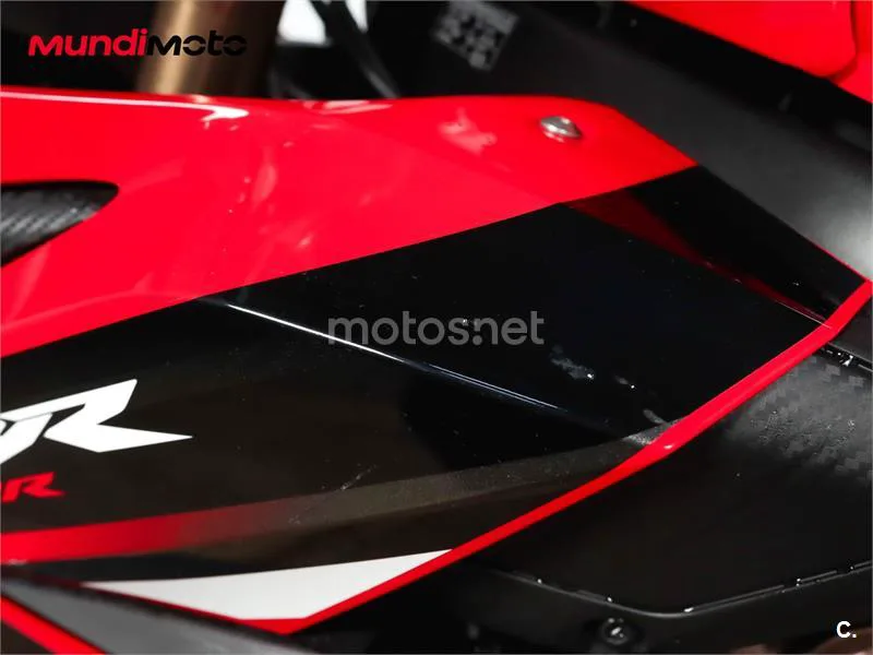 Honda CBR 650 R – Vista 15