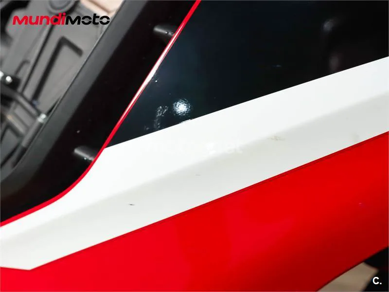 Honda CBR 650 R – Vista 18