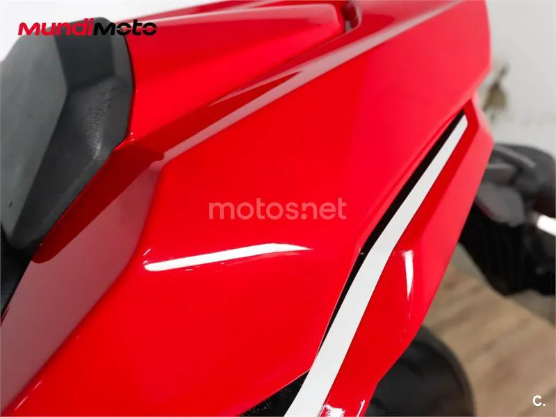 Honda CBR 650 R – Vista 23