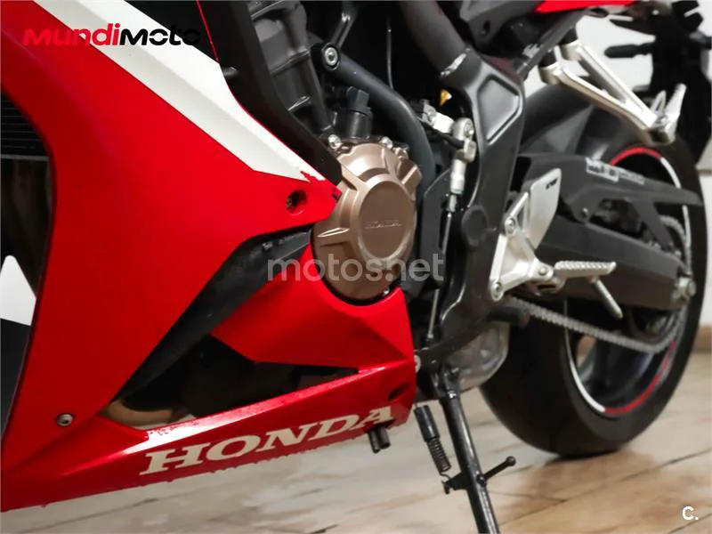 Honda CBR 650 R – Vista 10